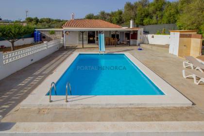 Villa with pool for sale in Son Vilar