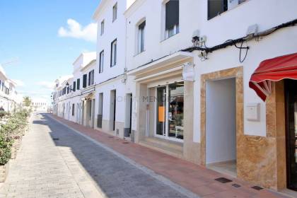 Commercial premises for sale in the main street of Sant Lluis