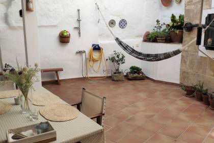 Traditional House with patio in Ciutadella